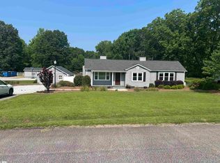 411 Old Colony Rd, Clinton, SC 29325