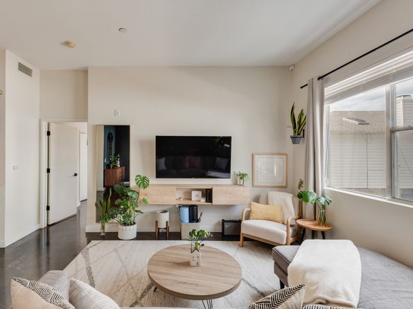 3025 Bryan St APT 1F