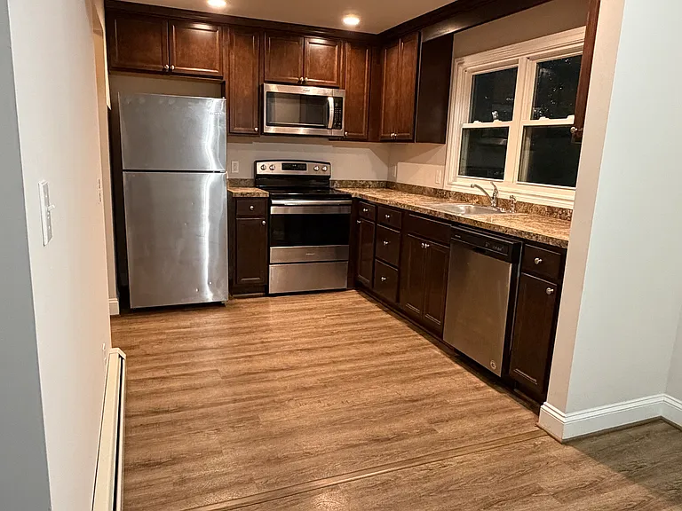 8441 Transit Rd — Photo 3