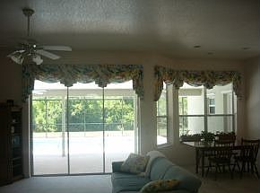 4th image of 5929 Newbury Cir