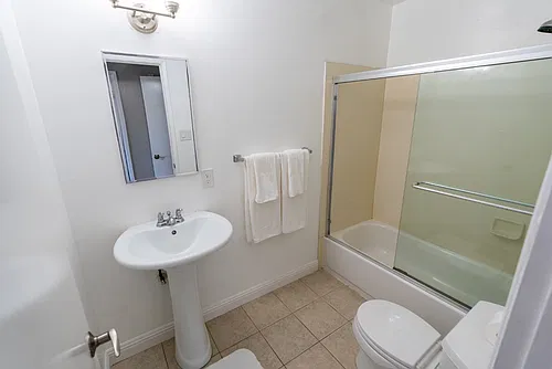 Floor plan 2 Bedroom | 1 Bath
