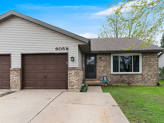 2nd image of 605 Davidson Dr Unit B