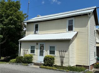 4660 Unity Line Rd, New Waterford, OH 44445