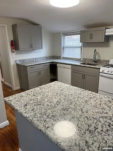 2 Clifton Ave #2 Photo 1