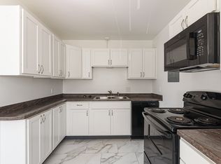 Hillsdale Apartments, Lansing, MI 48933