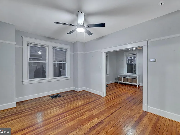 3704 Coolidge Ave — Photo 4