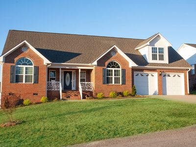 6032 Goldenrain Dr, Fayetteville, NC, 28314