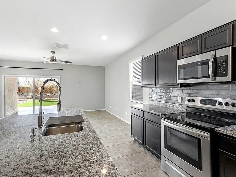 17878 N Pietra Rd — Photo 13