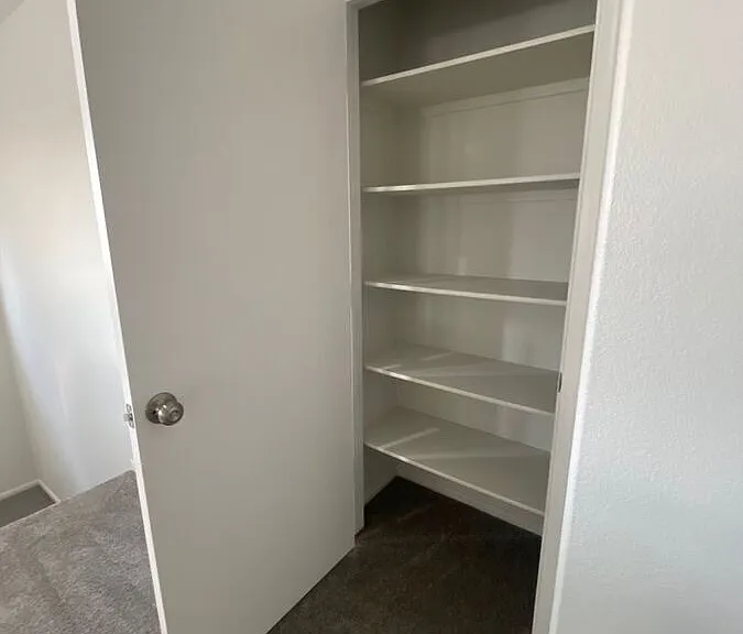 1922 Silver Crest Ct — Photo 13