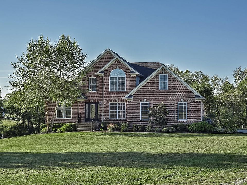 949 Moody Pike