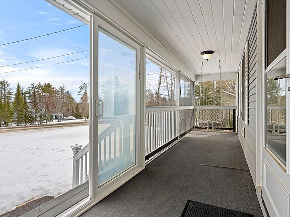 4th image of 21 Rosebud Lane