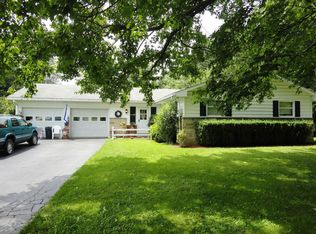 173 Cranberry Rd, Grove City, PA 16127