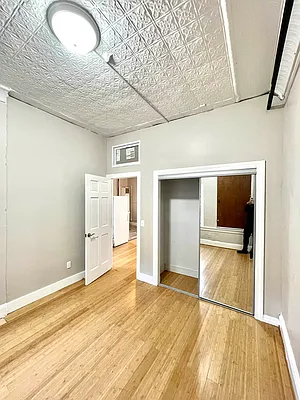 Rented by Pear NYC LLC | media 13