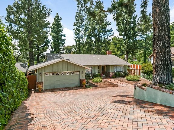 5th image of 5393 Ocean View Blvd