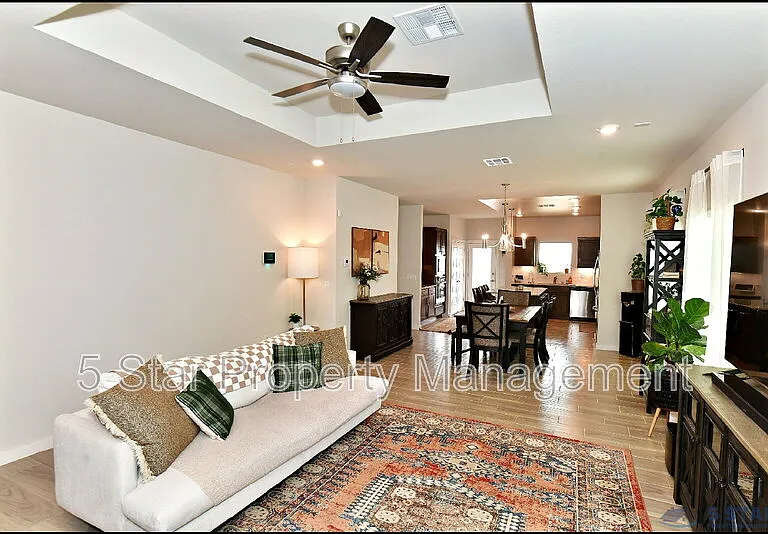 15237 Ambition Ave — Photo 7