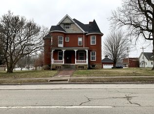 300 S Washington St, Mc Leansboro, IL 62859