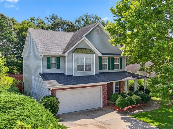 3740 Crescent Walk Ln, Suwanee, GA 30024