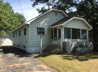 2068 Cutler Ave, Muskegon, MI 49441