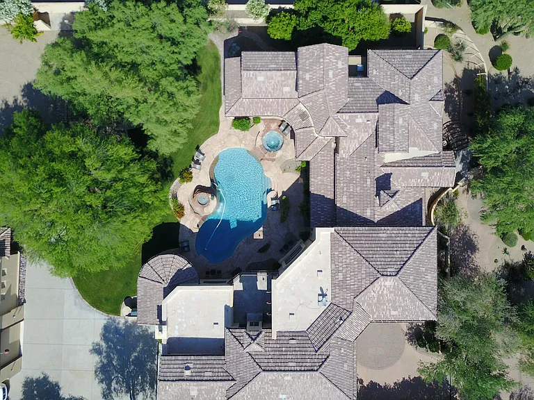 6346 E Mountain View Rd — Photo 65