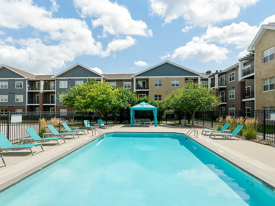 Heated Salt Water Pool