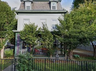 14 Auburn St, Worcester, MA 01605