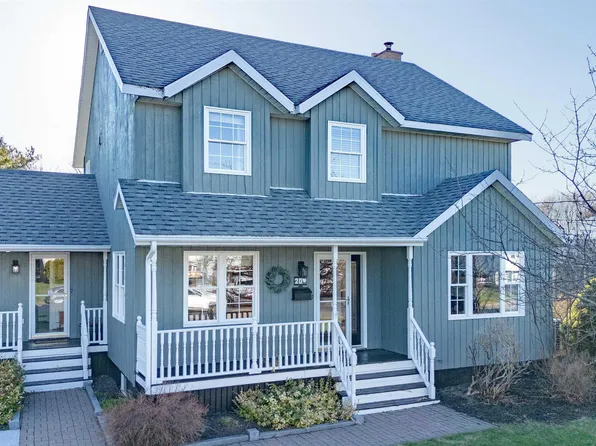 20 Hodder Ave, Cape Breton, NS B2A 3W9