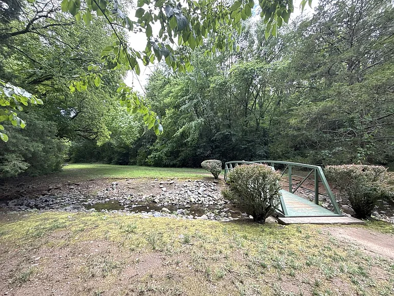 13500 Stephendale Dr — Photo 31