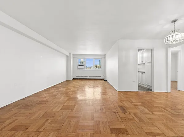 195 Adams St APT 15C, Brooklyn, NY 11201
