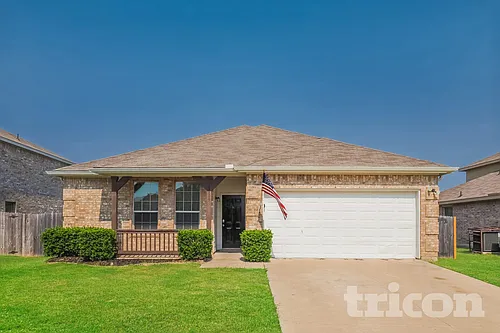2809 Thistlewood Dr Photo 1