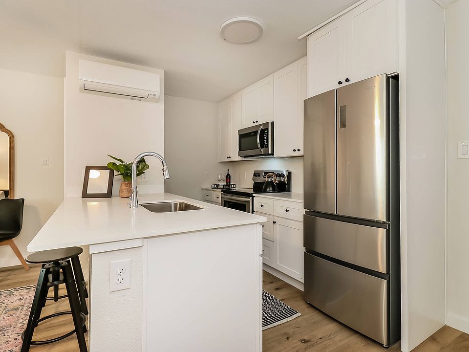 1st image of 1519 Annex Ave #128