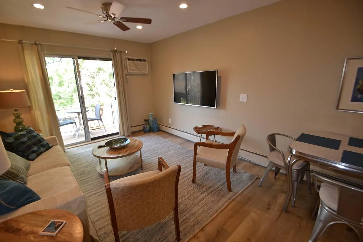 1 bed, 600 sqft, $1,295 — Photo 4