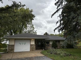 1481 Highway 164, Hubertus, WI 53033