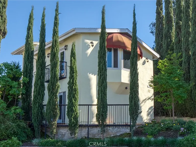 7796 Skyhill Dr — Photo 1