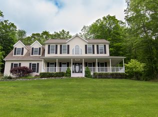 33 Taylor Rd, Bethel, CT 06801