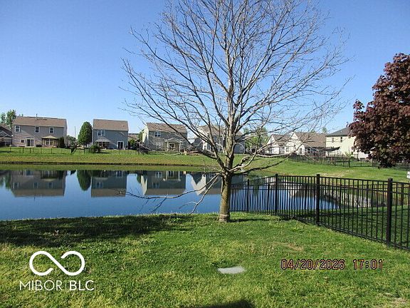 5th image of 534 Greenwood Trace Dr