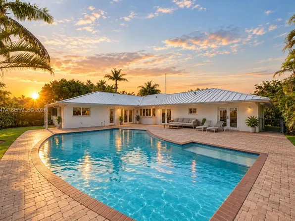 8400 SW 178th St, Palmetto Bay, FL 33157