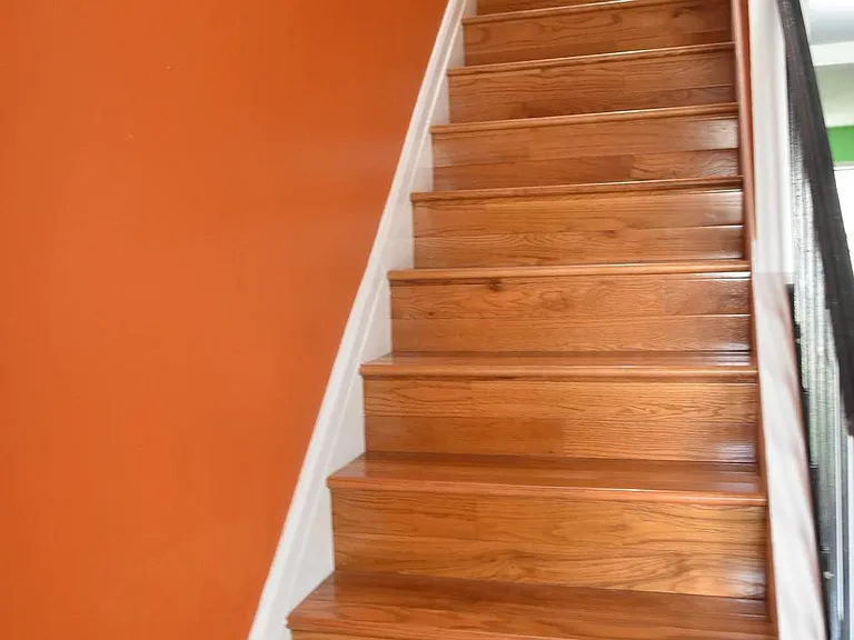 4557 King Edward Ct — Photo 4