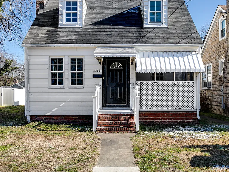 3621 Benton Ave — Photo 1