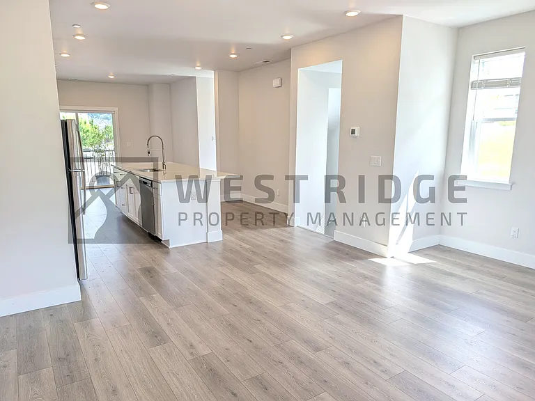 15046 NW Ethel Ln — Photo 5
