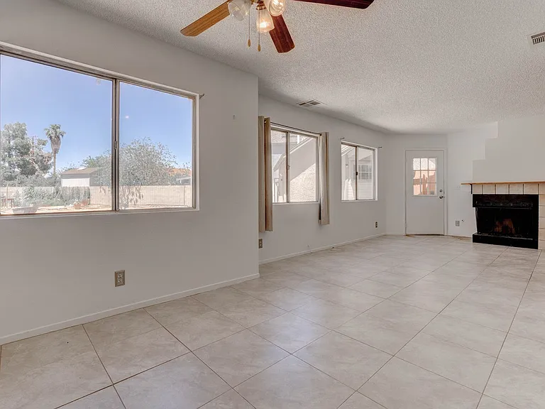 5519 Myron Cir — Photo 8