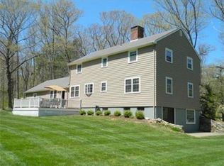 89 Howlett St, Topsfield, MA 01983