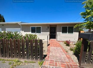 50 Julian Ave #50, Napa, CA 94559