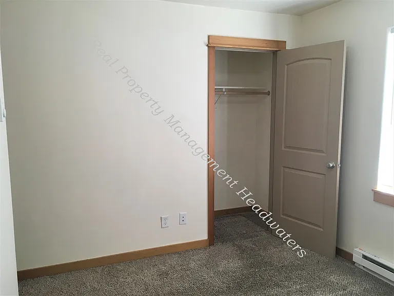 2147 Gold Ave — Photo 6