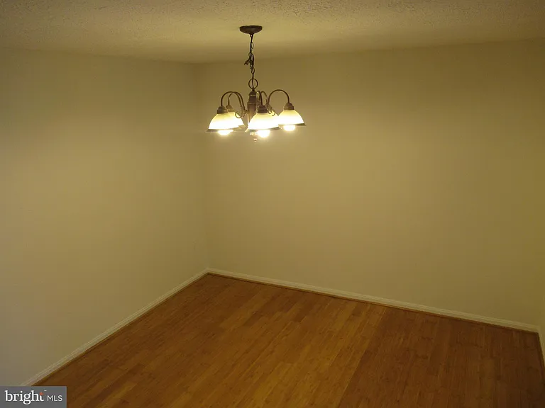 5707 Independence Cir — Photo 8