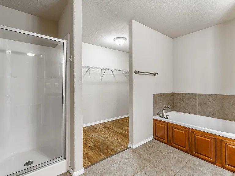530 Lasso Ln — Photo 10