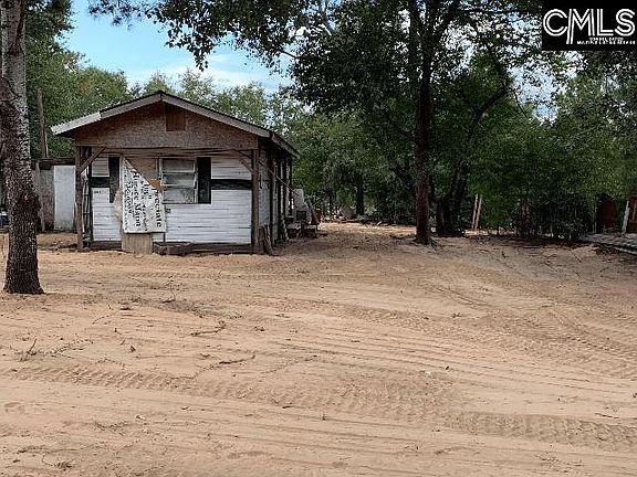 4th image of 1034 Percival Woods Rd