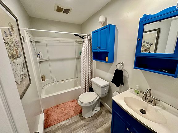 2nd image of 5909 State Highway 81 APT 6