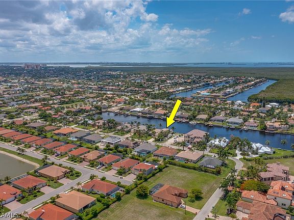 2834 SW 49th Ter, Cape Coral, FL 33914 | MLS #222087853 | Zillow