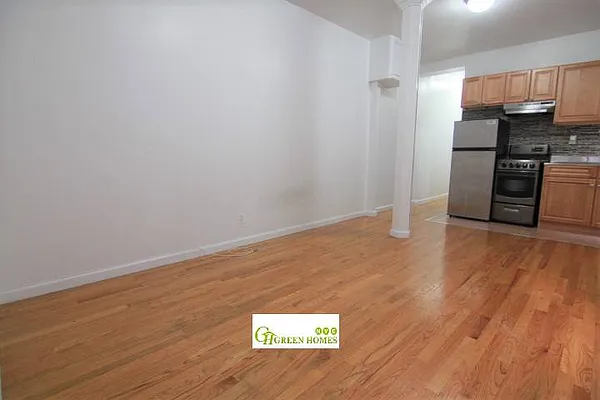 Rented by Green Home NY Realty LLC | media 7