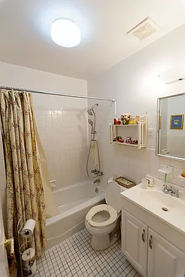 Rented by Pearl Estates | media 60